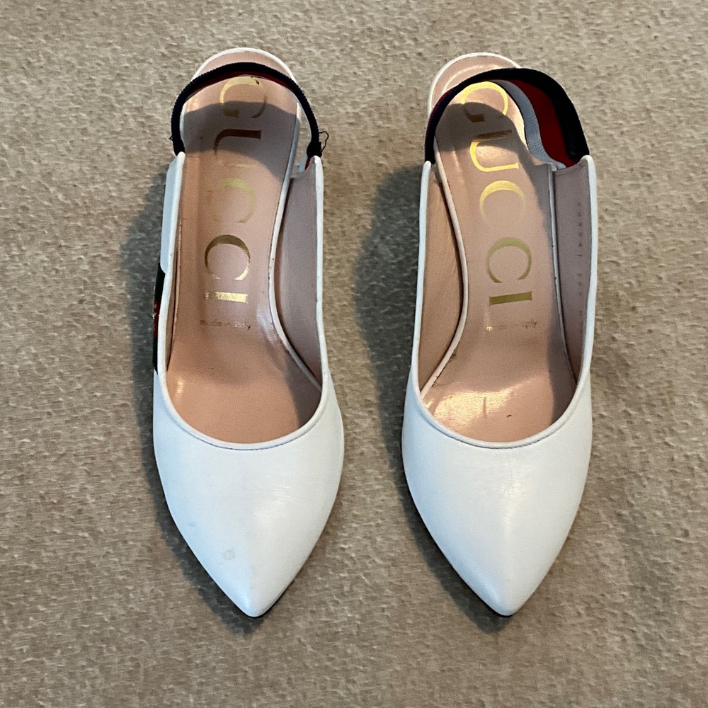 Gucci Women's White Pointed Toe Heels